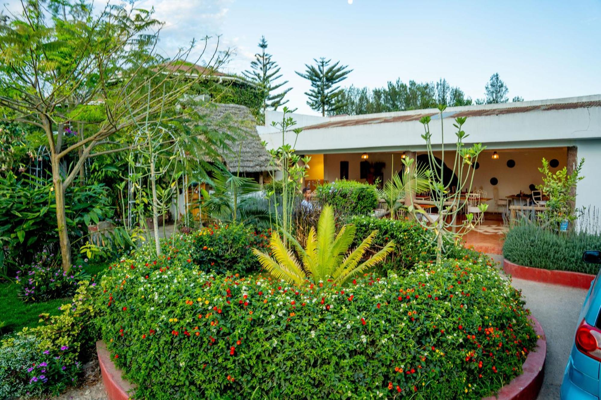Dan Stam Hotel Arusha Exterior photo
